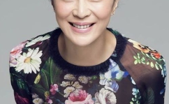 演员苏岩个人资料,影视界多面手，才华横溢的演技派明星