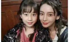 娱乐大爆料吃瓜少女,吃瓜少女的娱乐大爆料